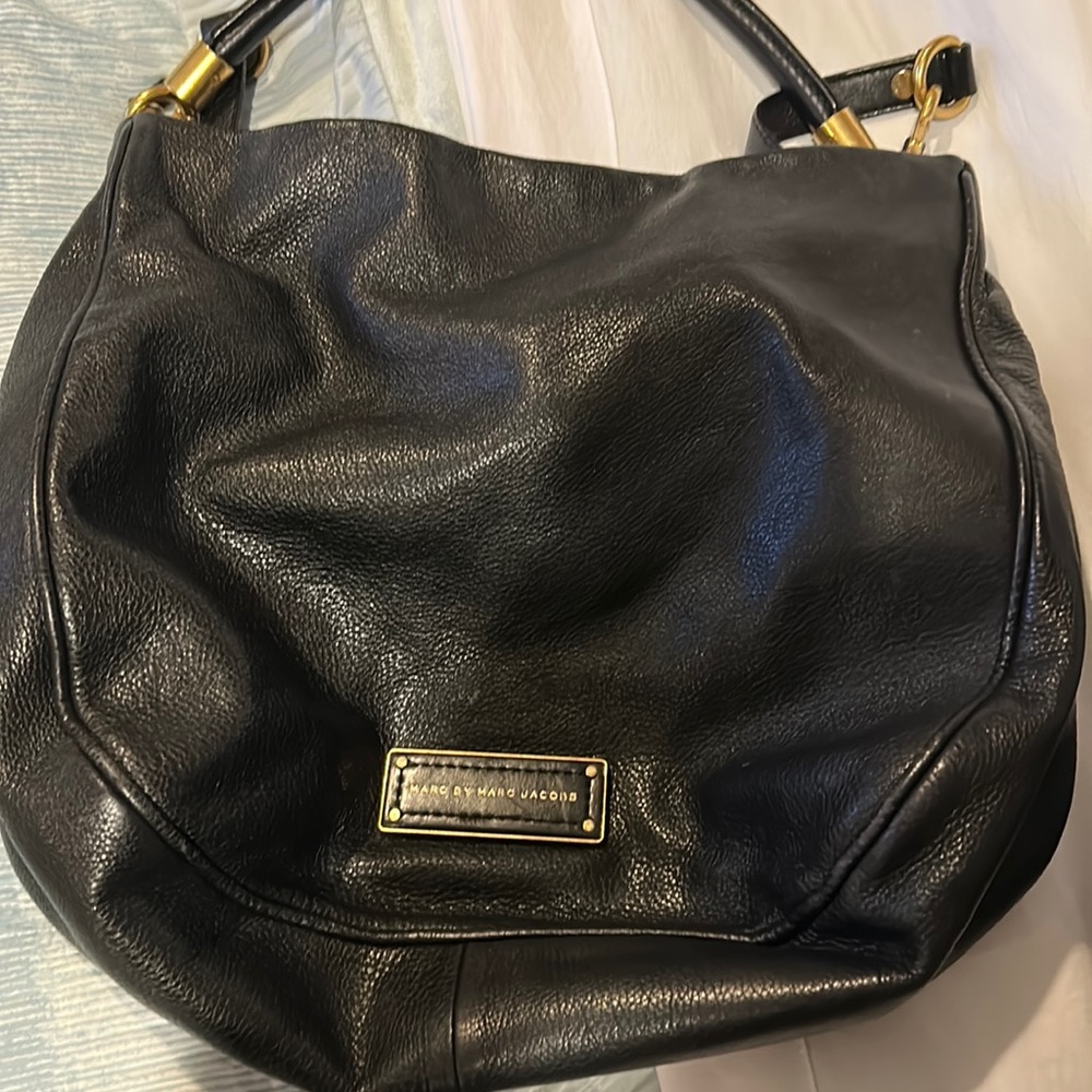 Great condition Marc Jacobs black hobo shoulder and crossbody bag